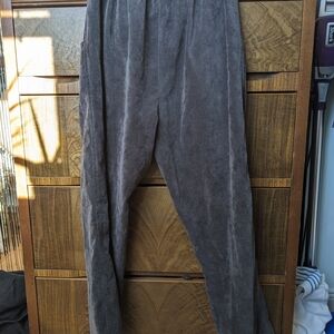 Alia Women's Corduroy Pants in Charcoal